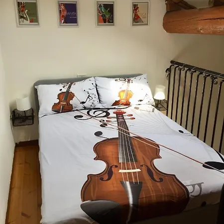 La Chiave Di Violino Appartamentino Musicale * Болонья